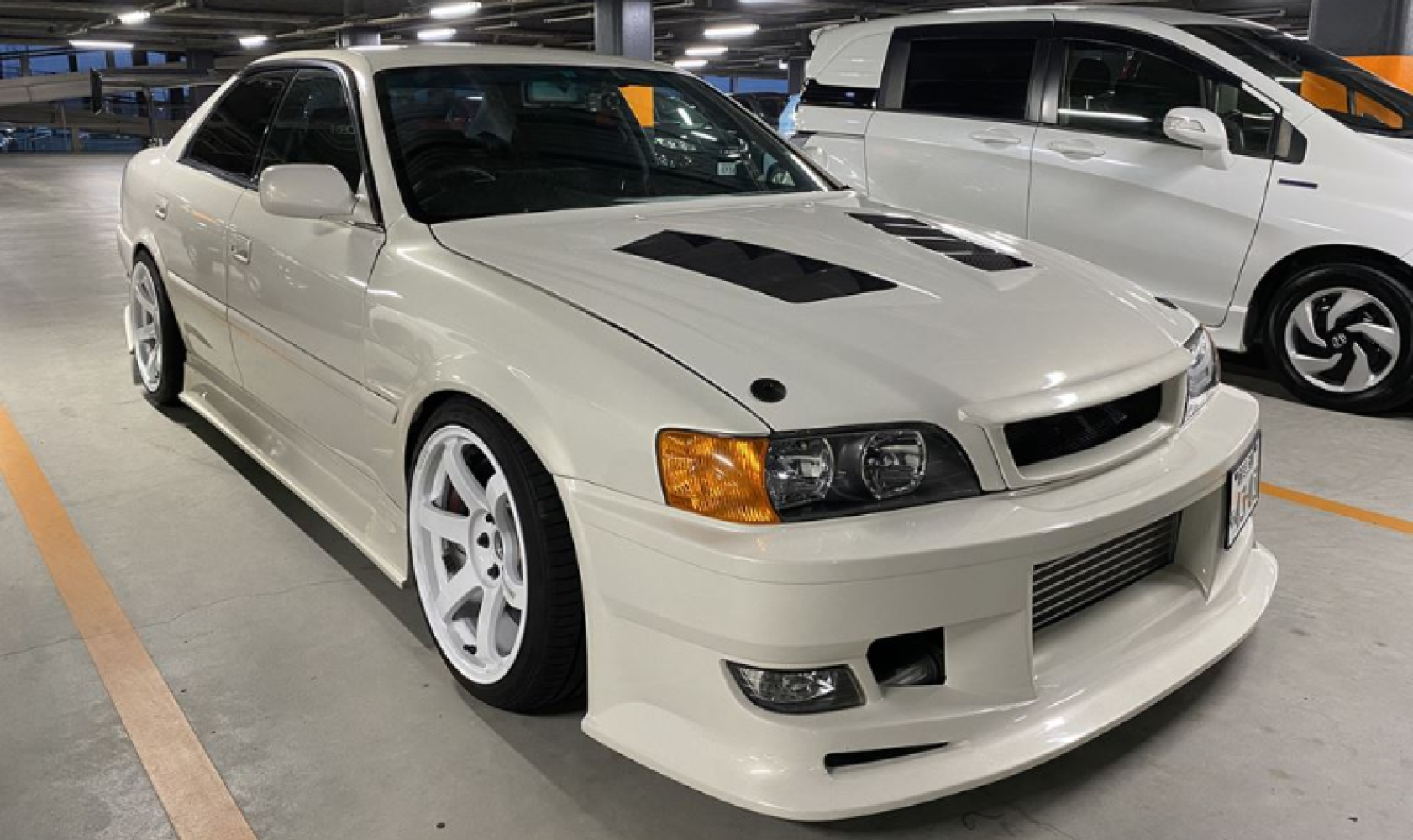 TOYOTA CHASER JZX100